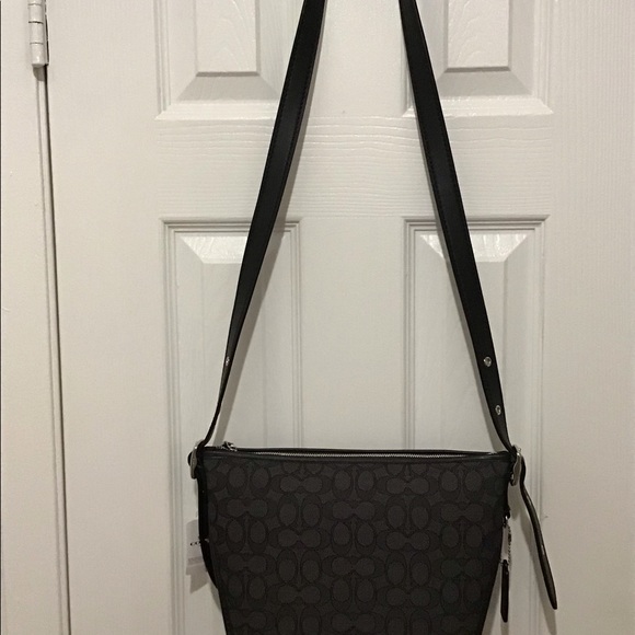 Coach Signature Dufflette w Black Leather Trim - Picture 6 of 7